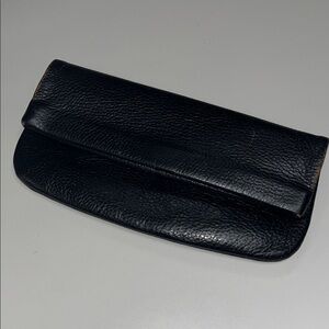 Source Unknown Leather Black Clutch with snap & zip pockets